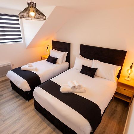 דירות ווטפורד Contemporary 3Br Flat In Watford מראה חיצוני תמונה