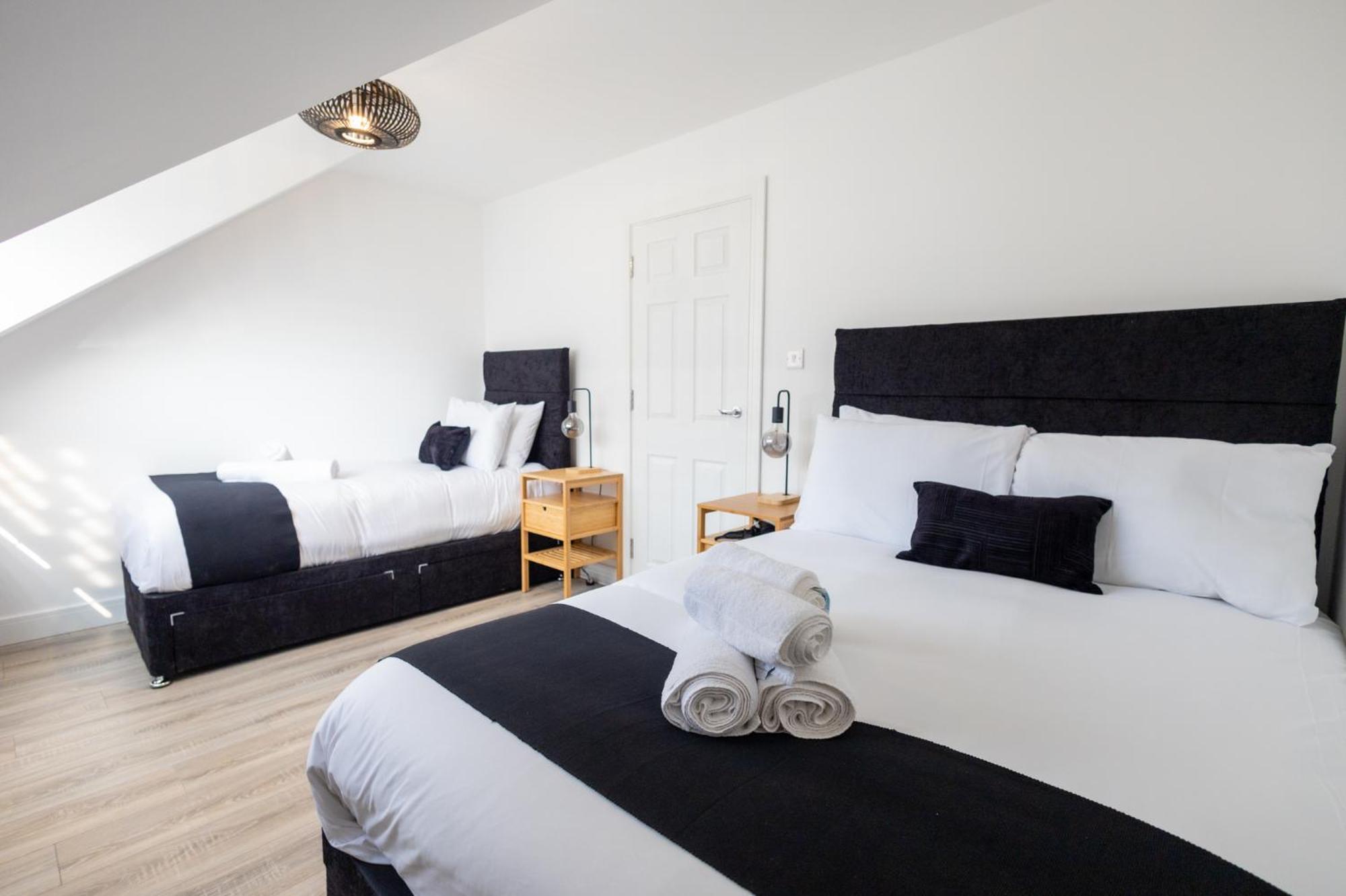 דירות ווטפורד Contemporary 3Br Flat In Watford מראה חיצוני תמונה