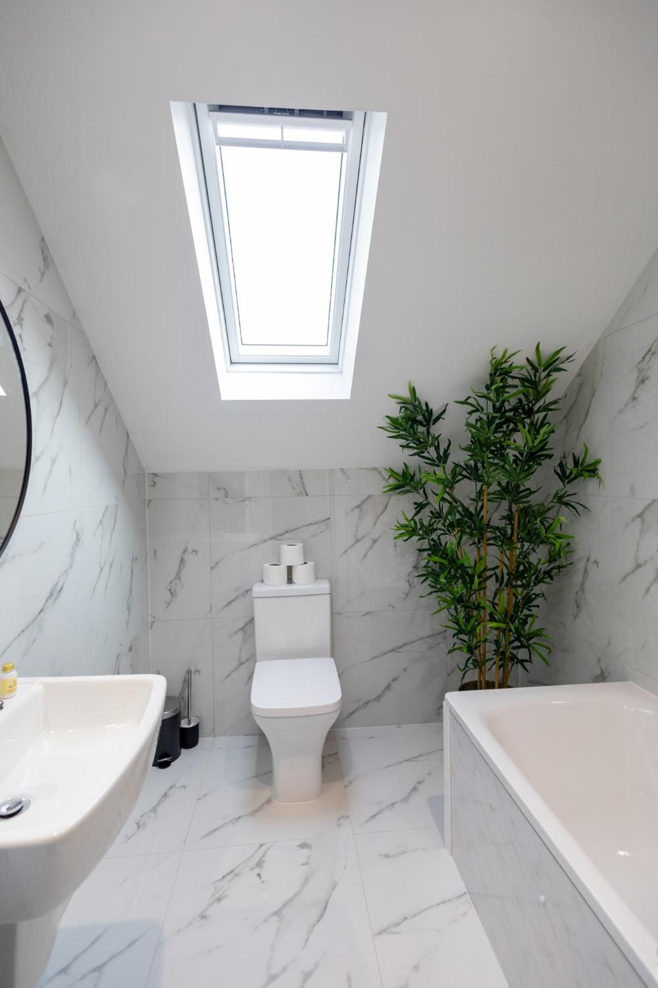 דירות ווטפורד Contemporary 3Br Flat In Watford מראה חיצוני תמונה